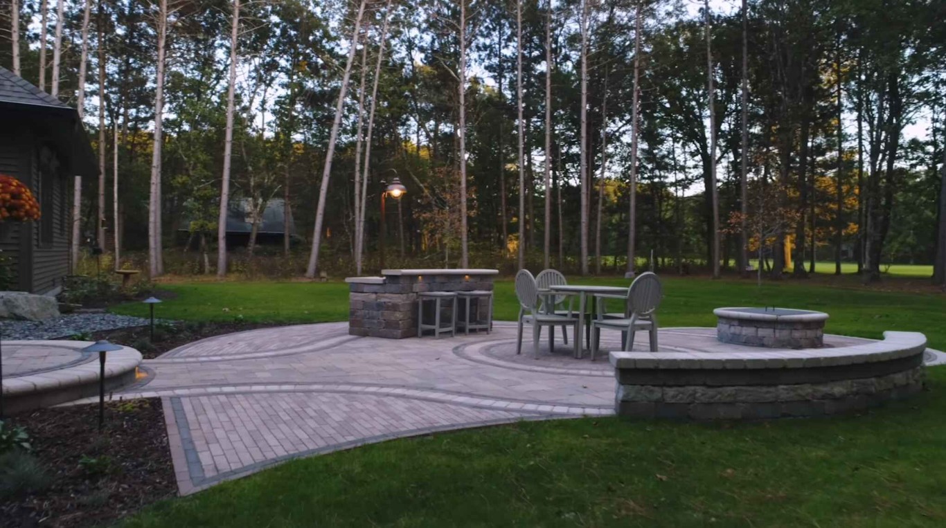 Landscape lighting on patio and walkways at dusk in Placentia, CA